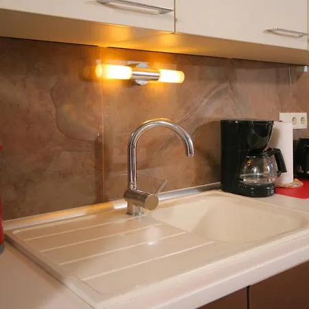 Libetrogir Apartman *