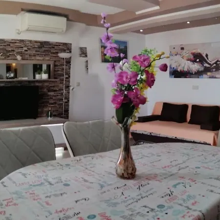 Apartman Libetrogir
